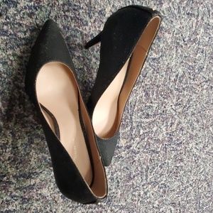 BCBG Generation Womens Pumps